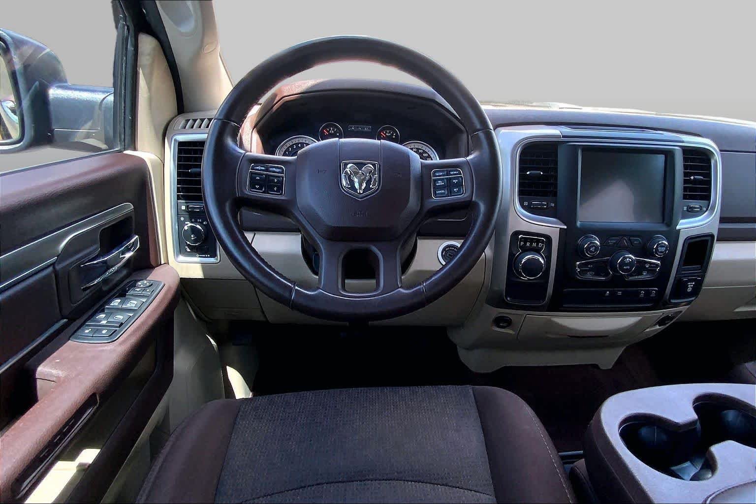 Used 2017 Delmonico Red Pearlcoat Ram Lone Star Silver image 6