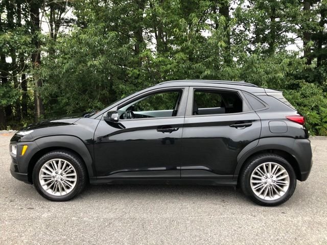 Used 2021 Black Hyundai SEL Plus image 8