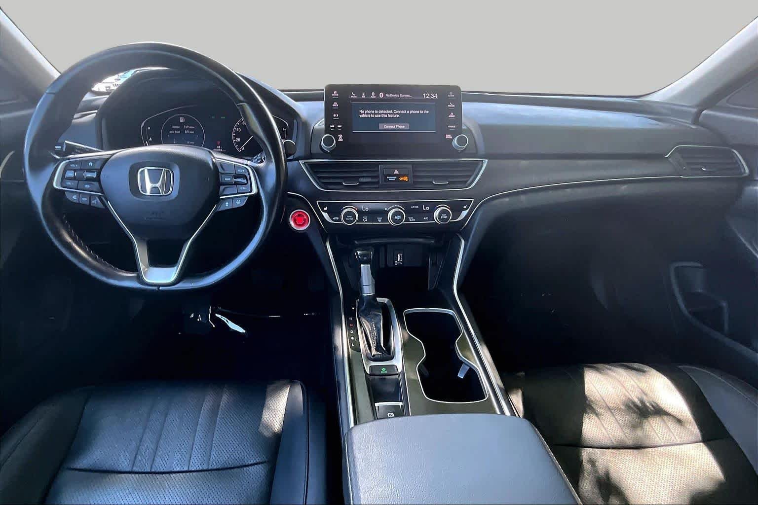 Used 2020 Lunar Silver Metallic Honda EX-L image 16