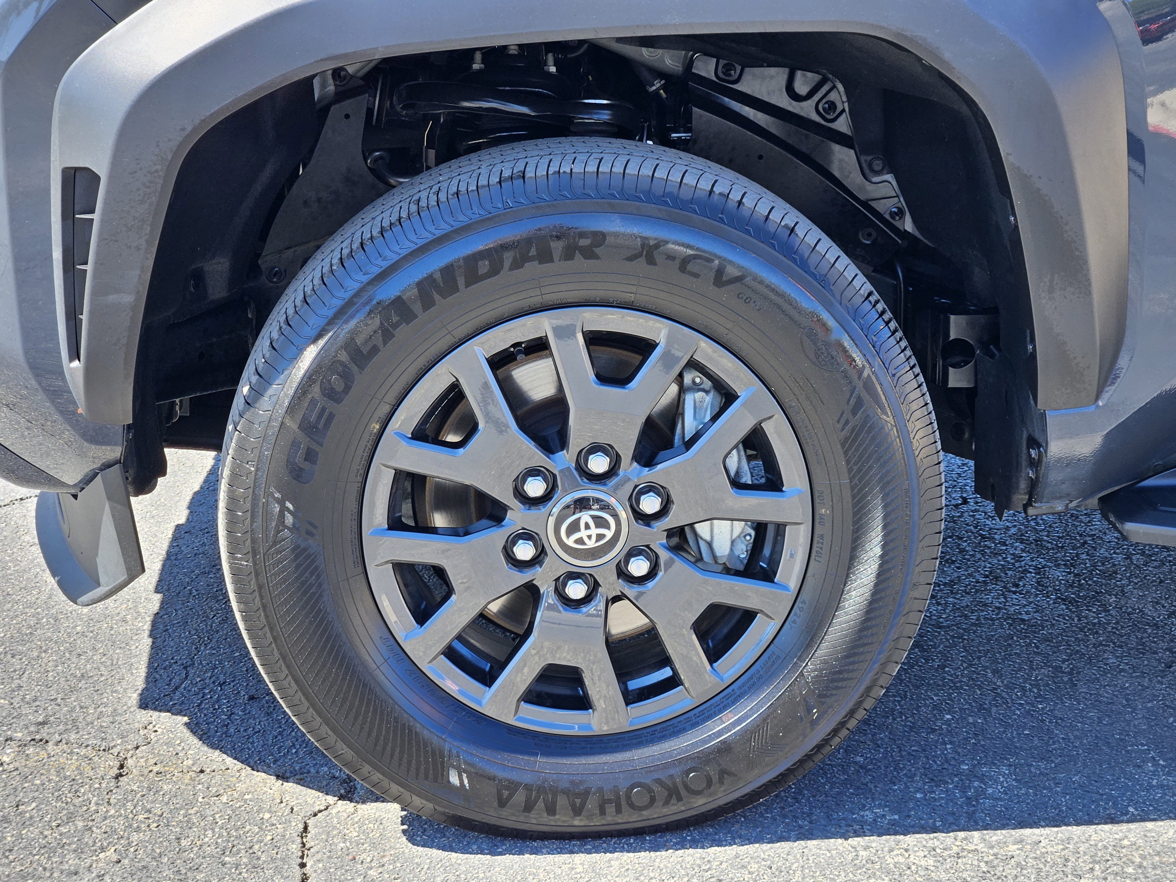 Used 2025 Underground Toyota SR5 image 10