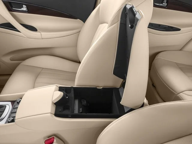 Used 2017 Graphite Shadow INFINITI Base image 18