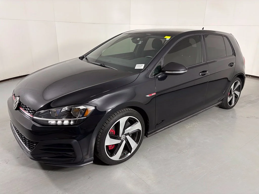 Used 2021 Black Volkswagen 2.0T S image 4