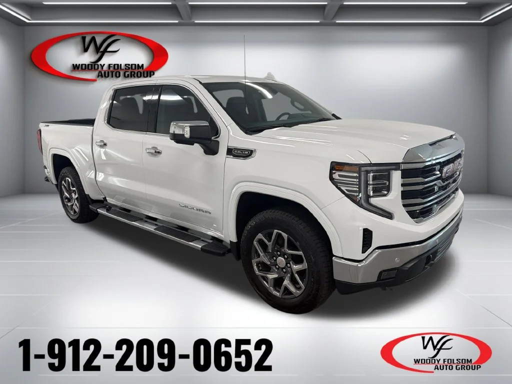 New 2026 Summit White GMC SLT image 1
