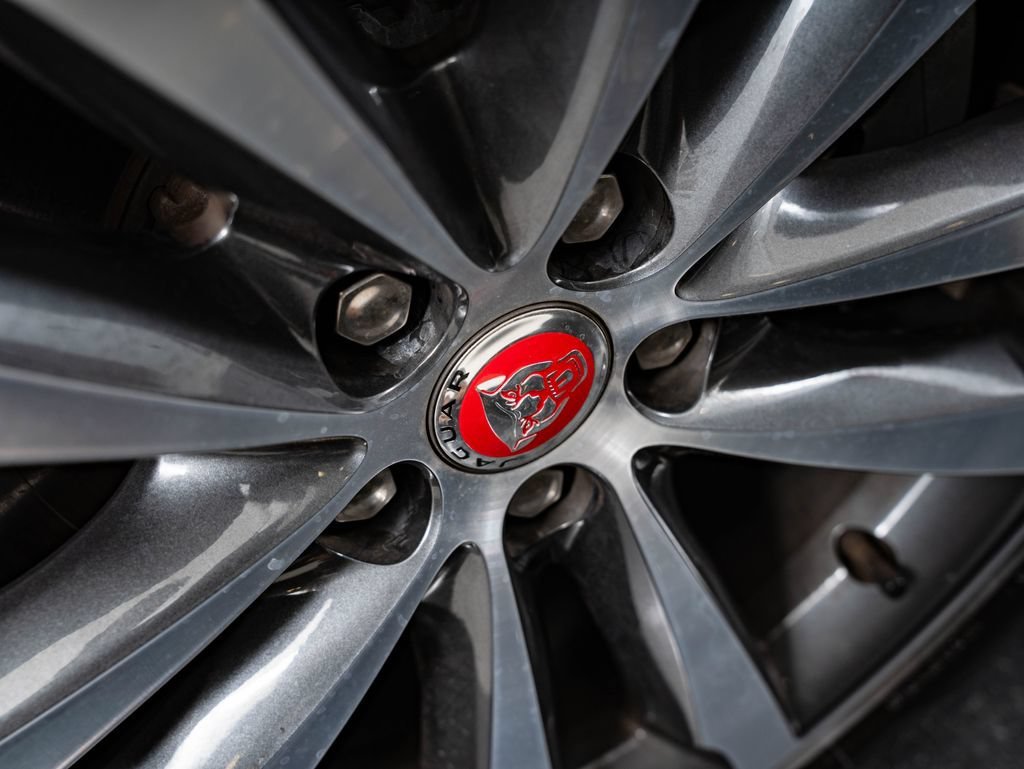 Used 2023 Carpathian Grey Jaguar P250 S image 8