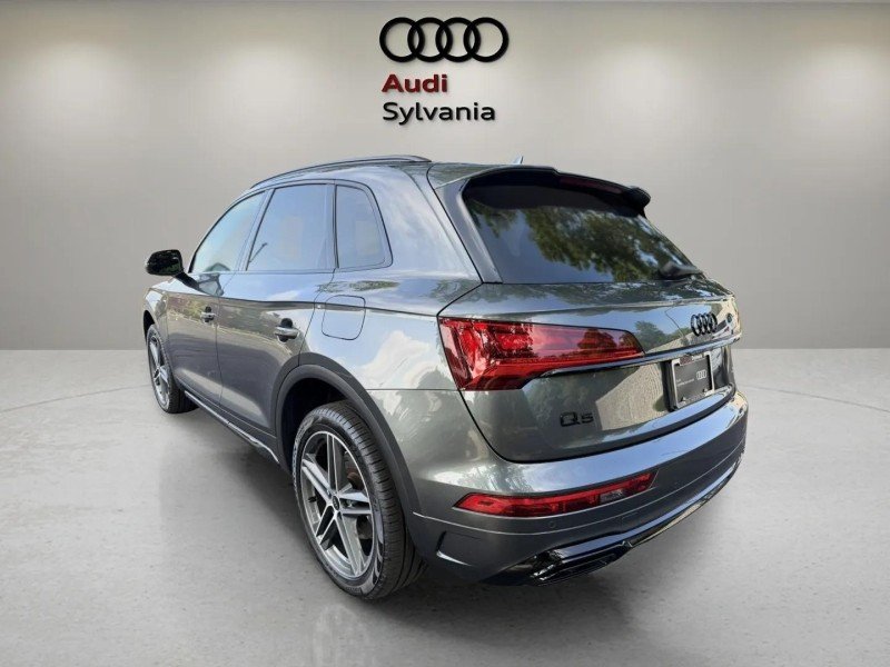 Certified Used 2025 Daytona Gray Pearl Effect Audi S line Premium Plus image 5