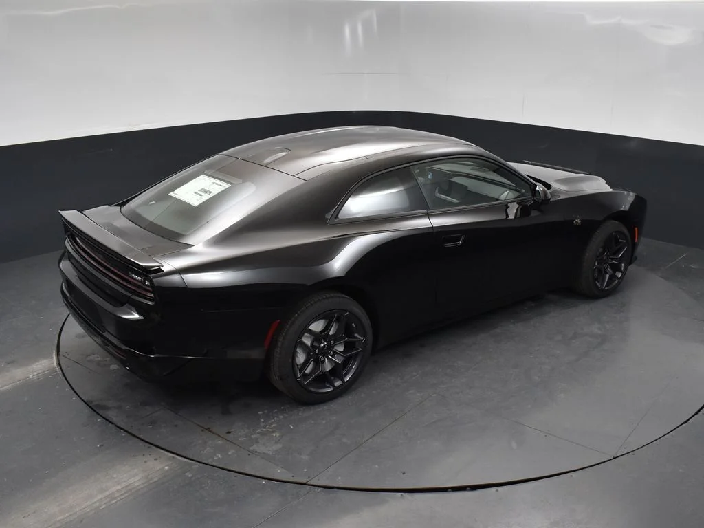 New 2026 Diamond Black Crystal Pearlcoat Dodge Scat Pack image 35