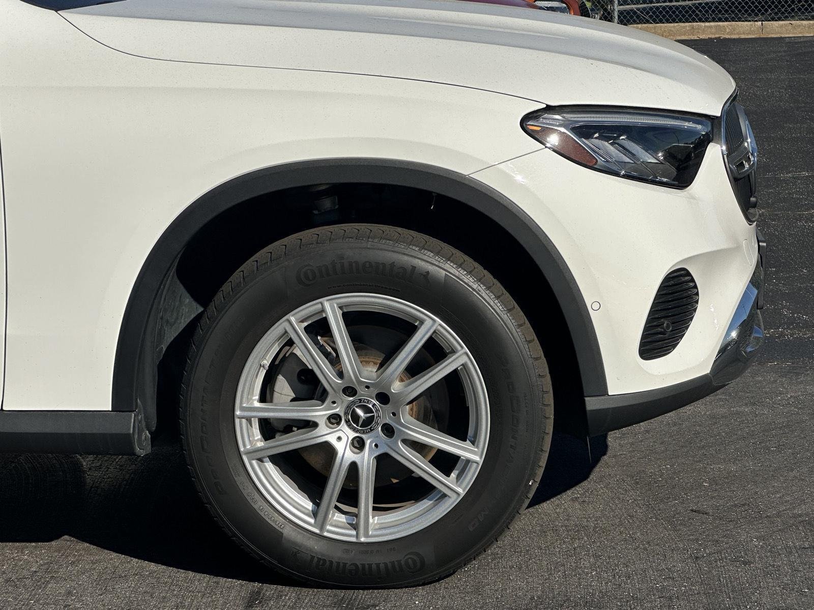 Used 2023 Polar White Mercedes-Benz GLC 300 image 45