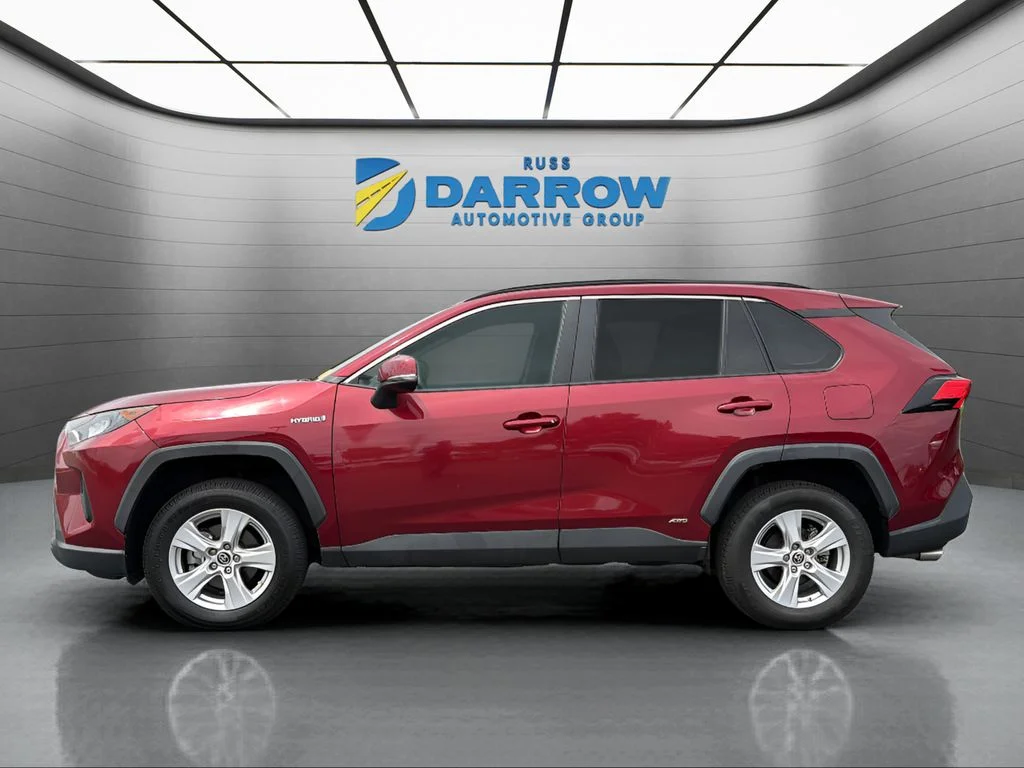 Used 2021 Red Toyota LE image 2