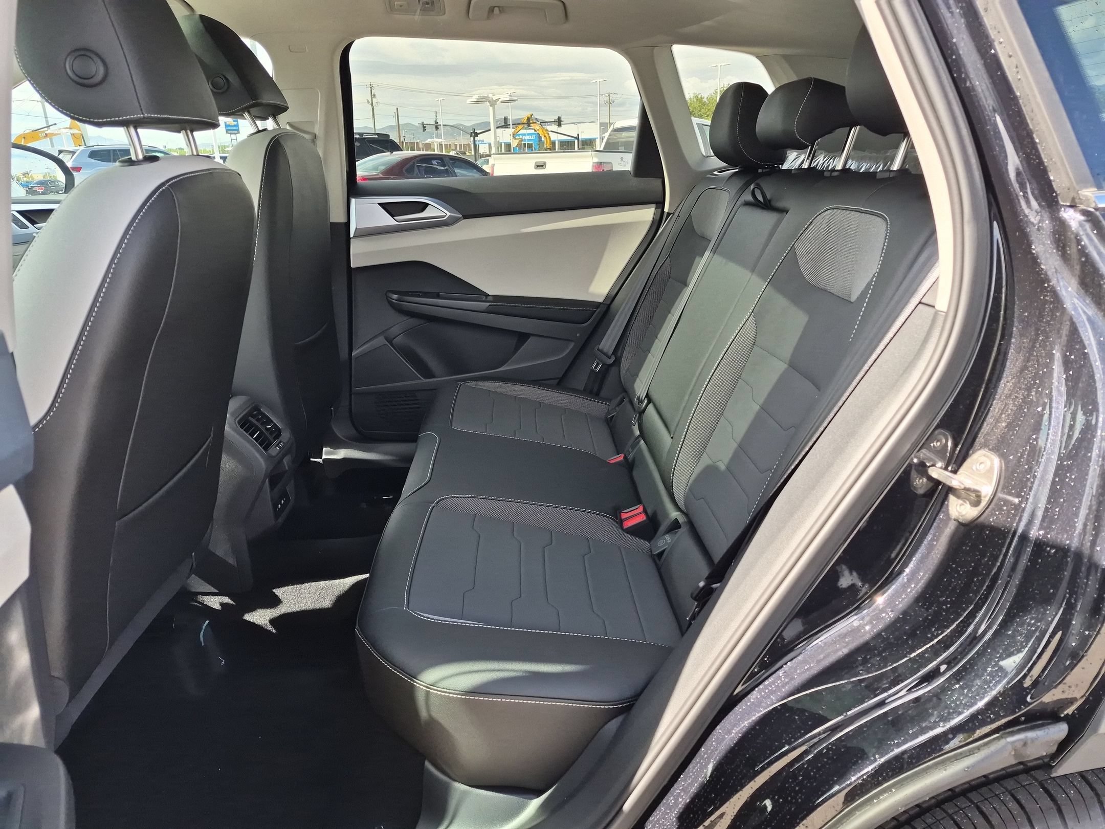 New 2026 Deep Black Pearl Volkswagen SE image 14