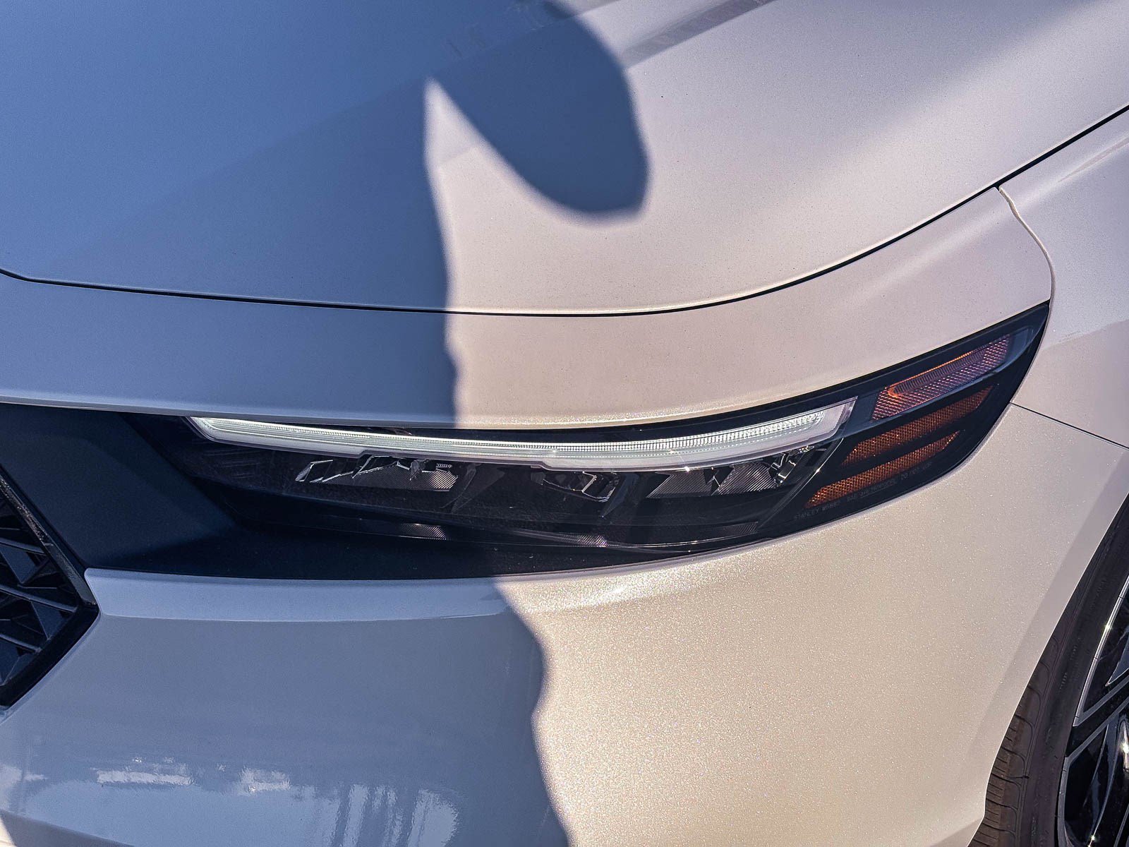 New 2026 Platinum White Pearl Honda SE image 8