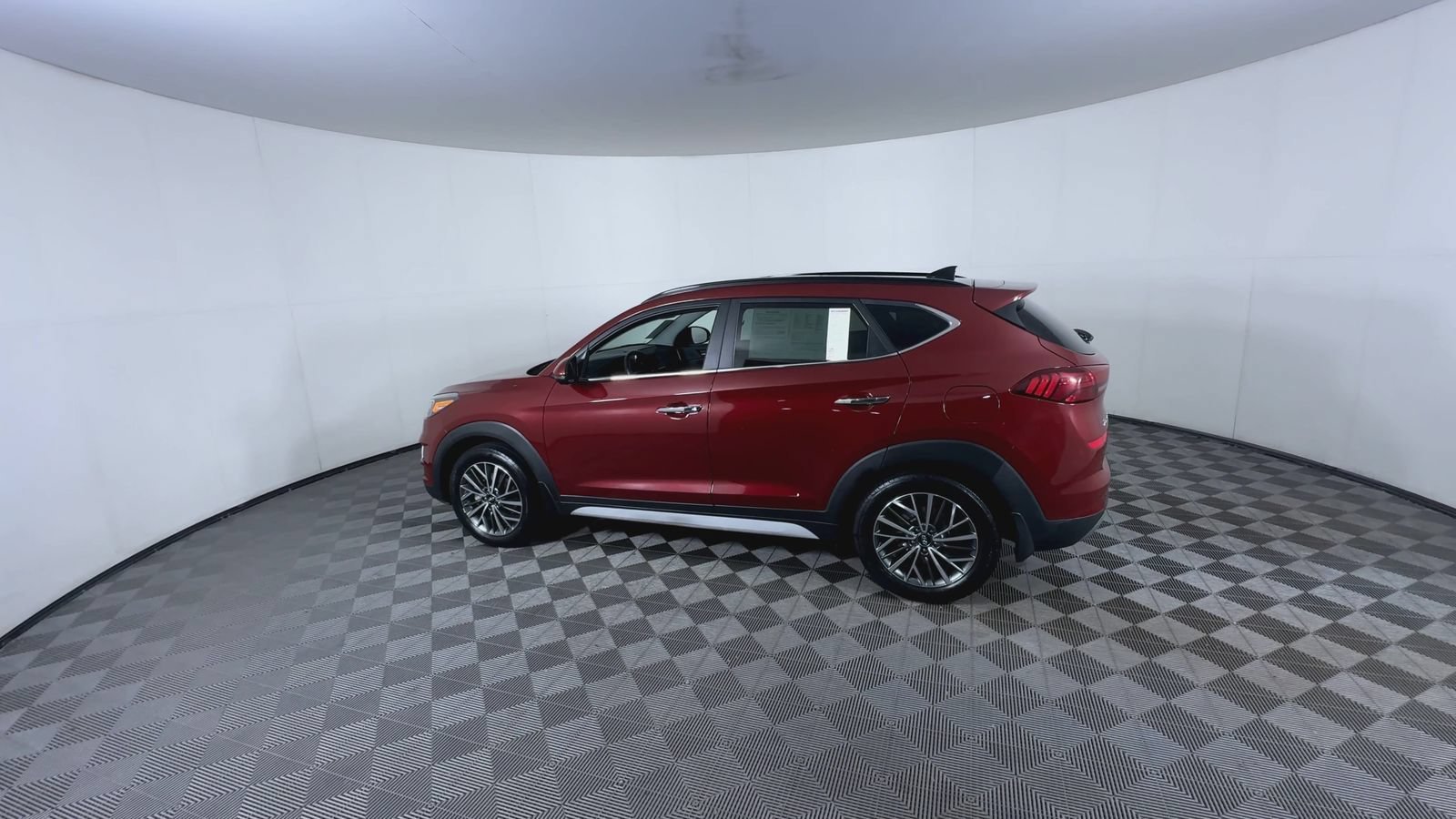 Used 2020 Gemstone Red Hyundai Ultimate image 6