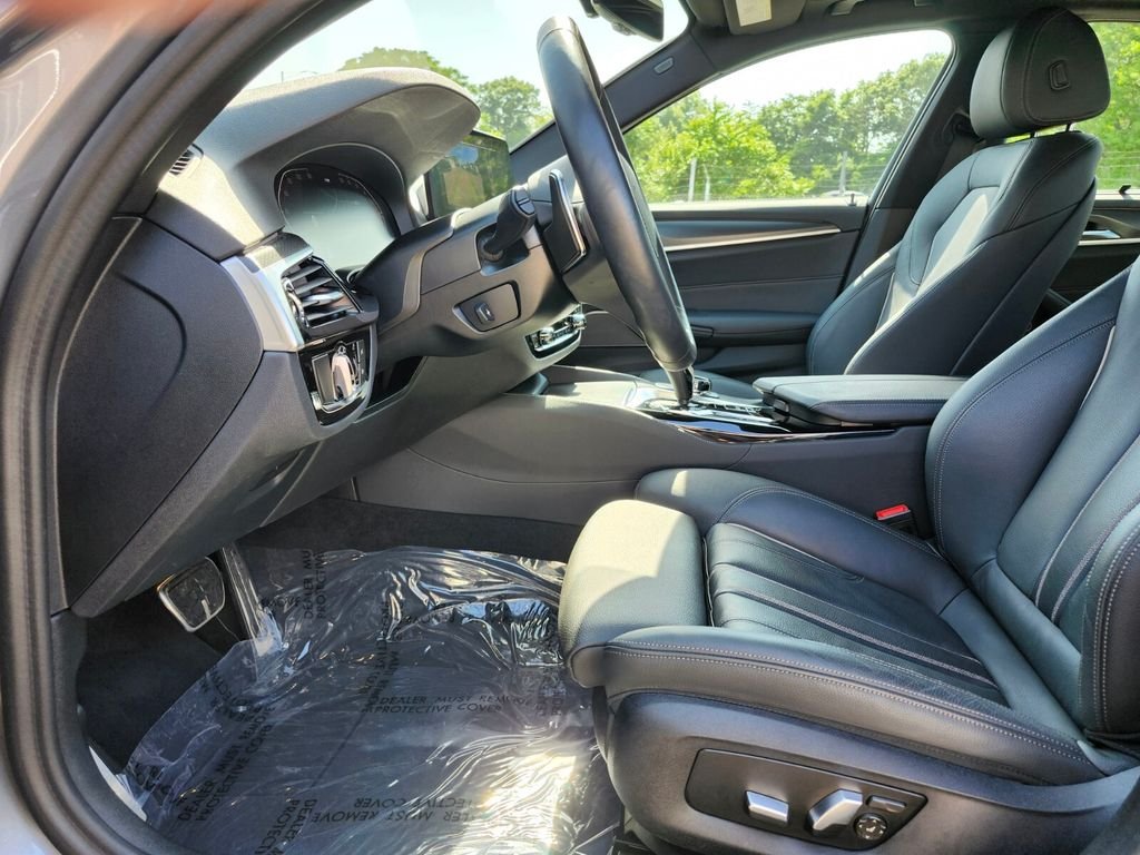Certified Used 2023 Gray BMW 540i xDrive image 19