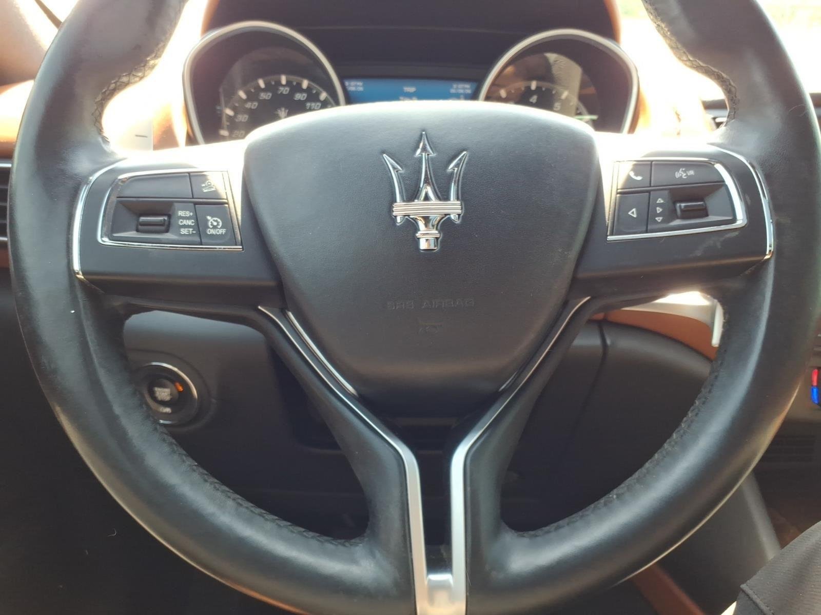 Used 2018 Grigio Metallo Metallic Maserati S GranLusso image 25