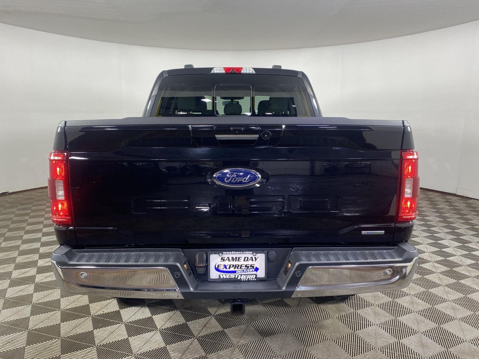 Used 2022 Agate Black Ford XLT image 6