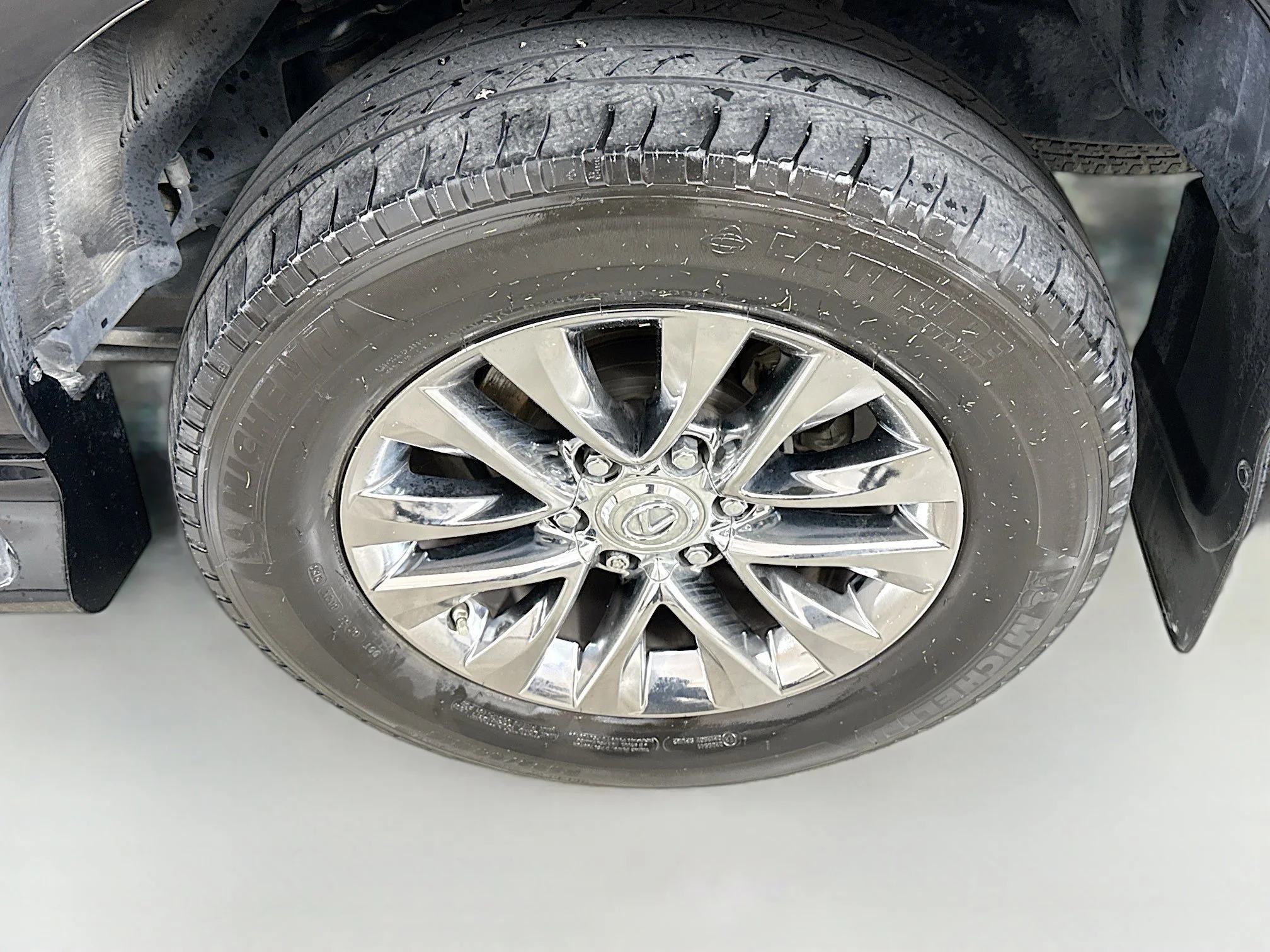 Used 2021 Onyx Black Lexus 460 Premium image 29