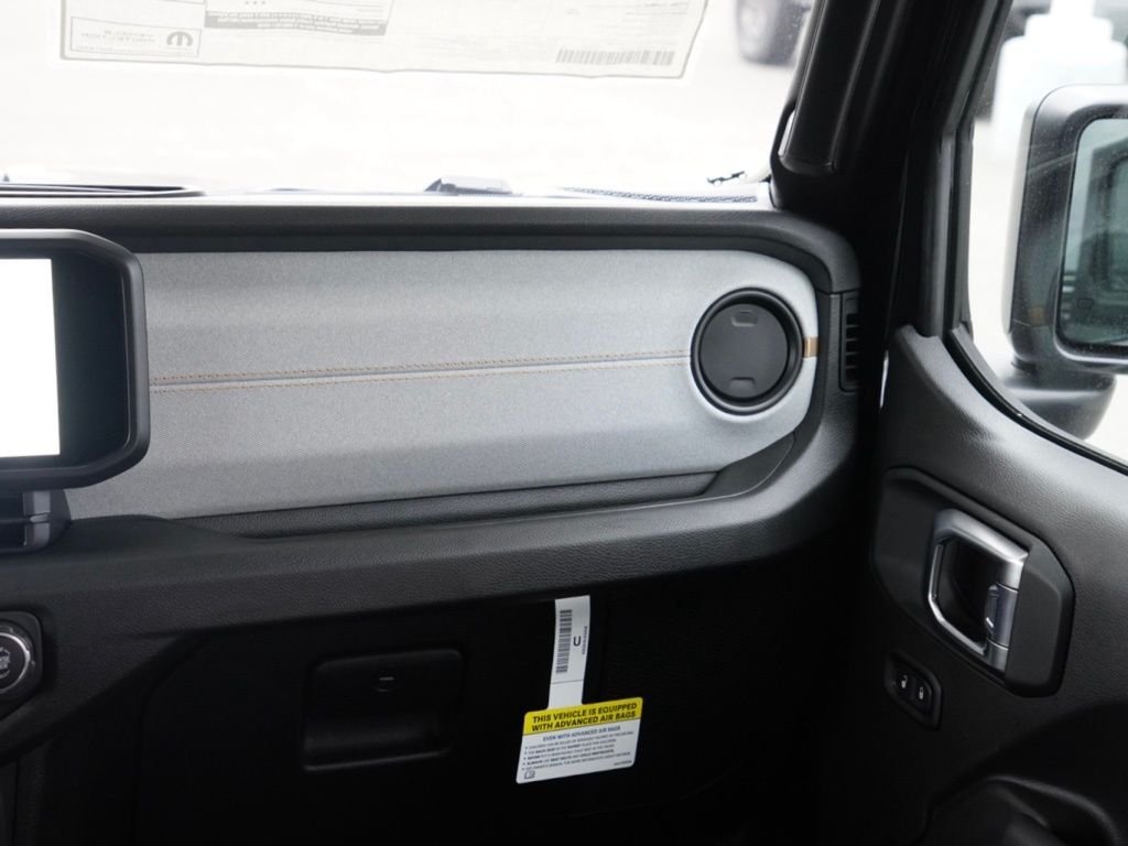 New 2026 Black Clear-Coat Exterior Paint Jeep Willys image 24