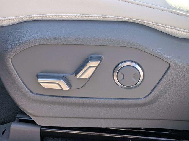 New 2027 Black Hyundai SEL image 21