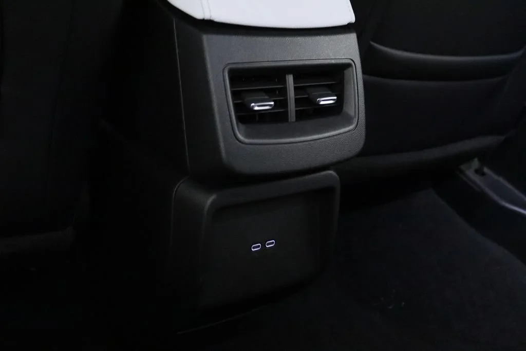 Used 2025 Radiant Red Tintcoat Chevrolet LT image 13