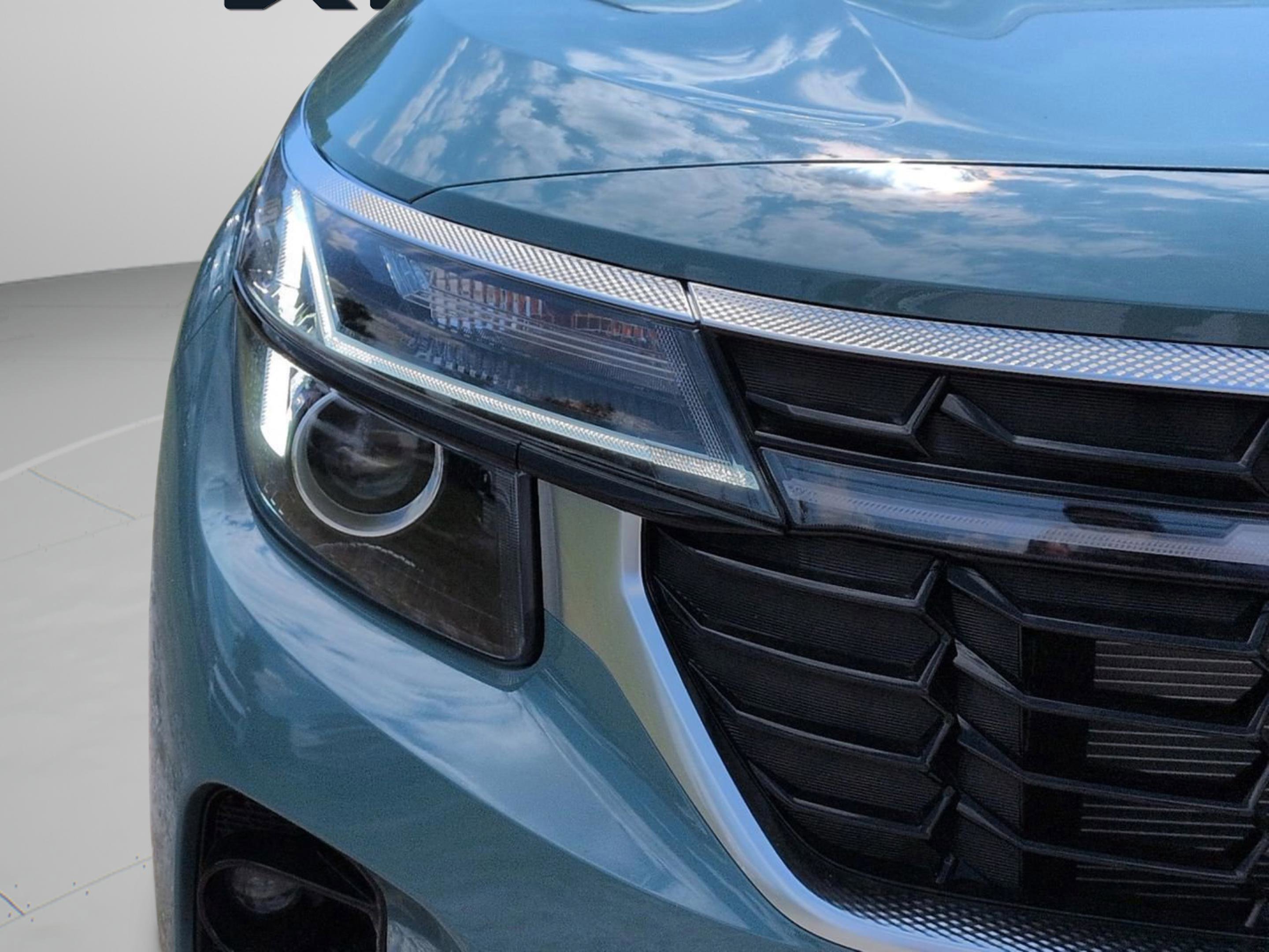 New 2026 Pluton Blue Kia EX image 10