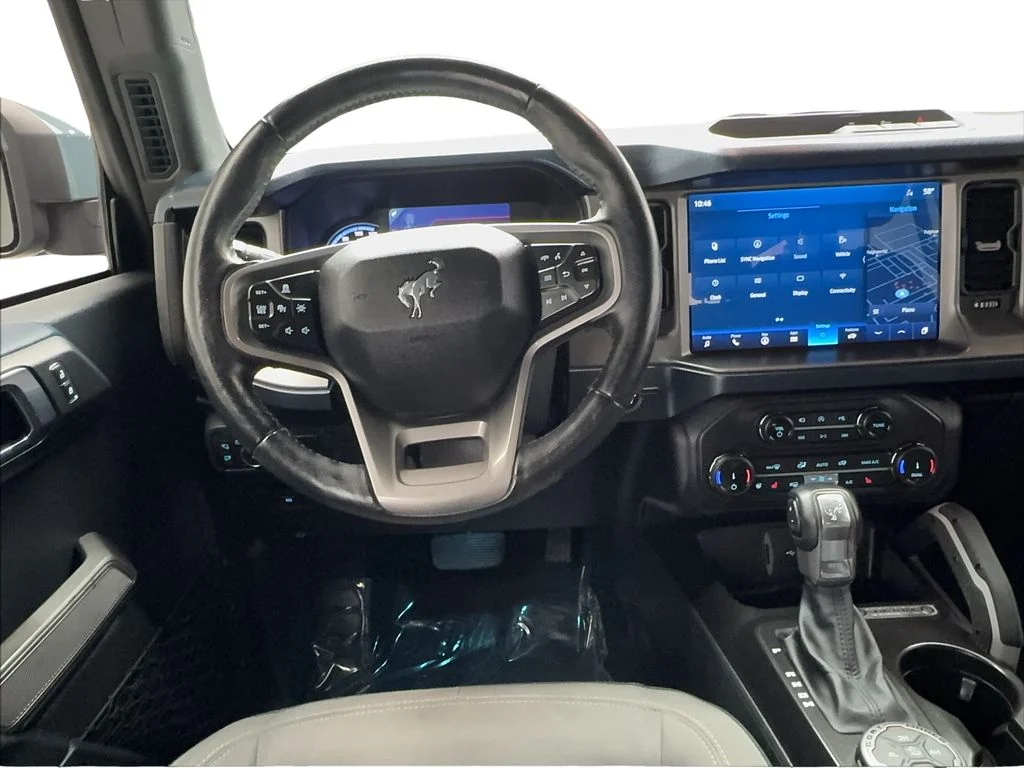 Used 2022 Green Ford Outer Banks image 31