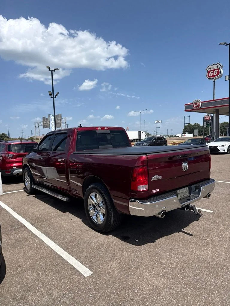 Used 2018 Delmonico Red Pearlcoat RAM Big Horn image 6