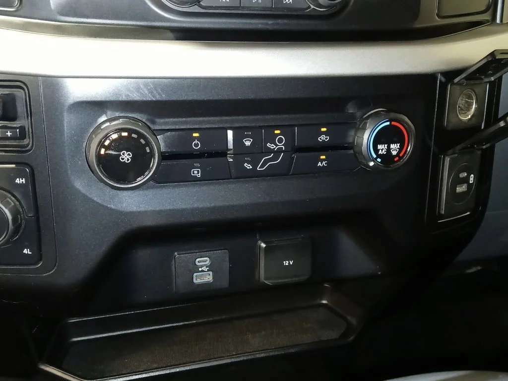 Used 2021 White Ford XL image 16