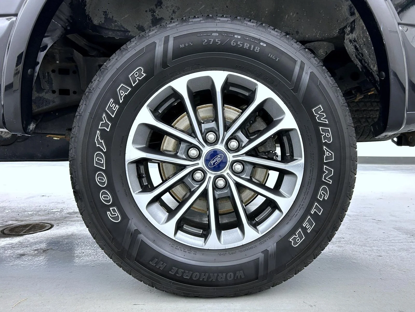 Used 2020 Black Ford XLT image 22