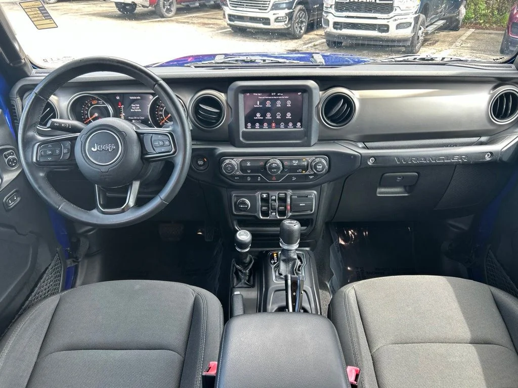 Used 2019 Blue Jeep Unlimited Sport S image 31