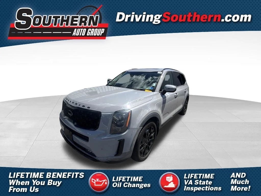 Certified Used 2021 Gray Kia SX image 1