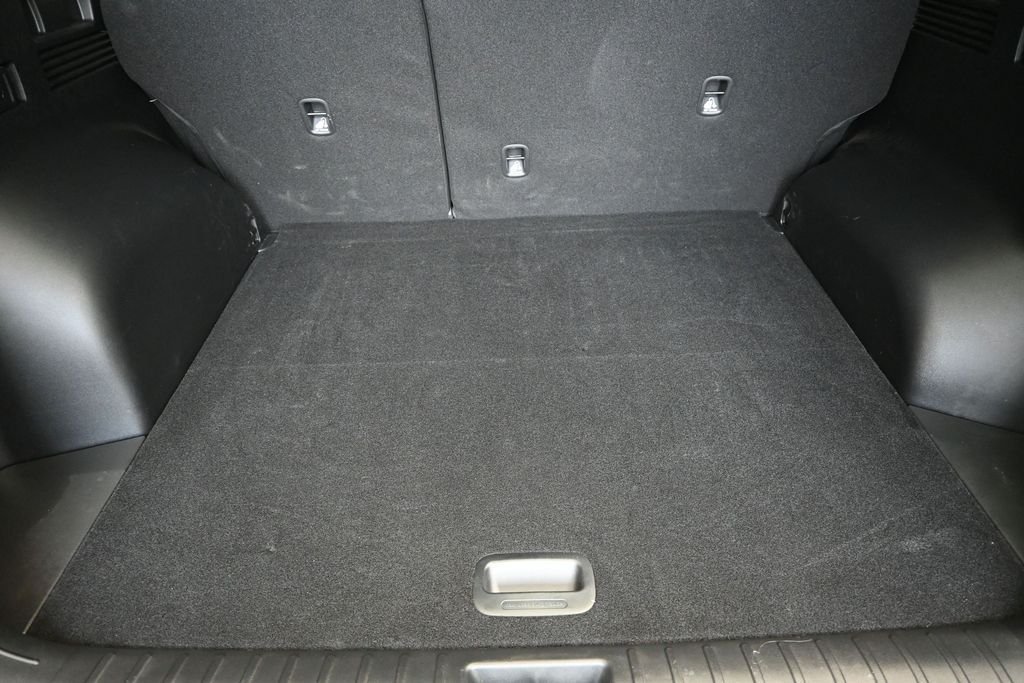 Used 2024 Black Hyundai SEL image 20