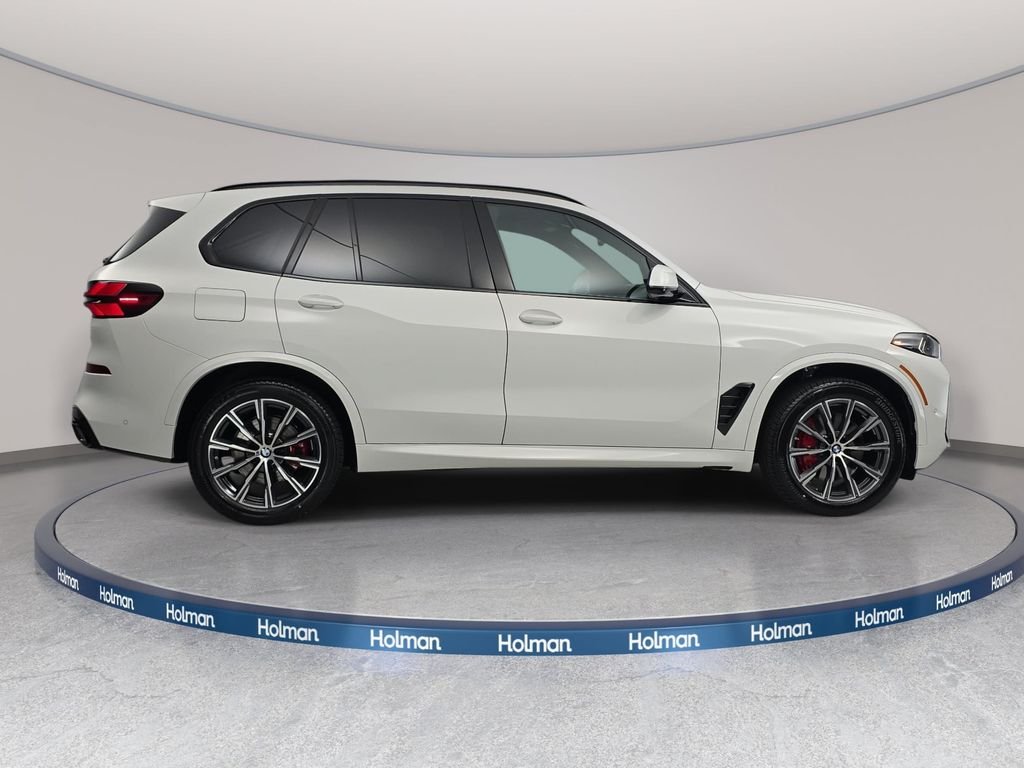 New 2026 Alpine White BMW xDrive40i image 4