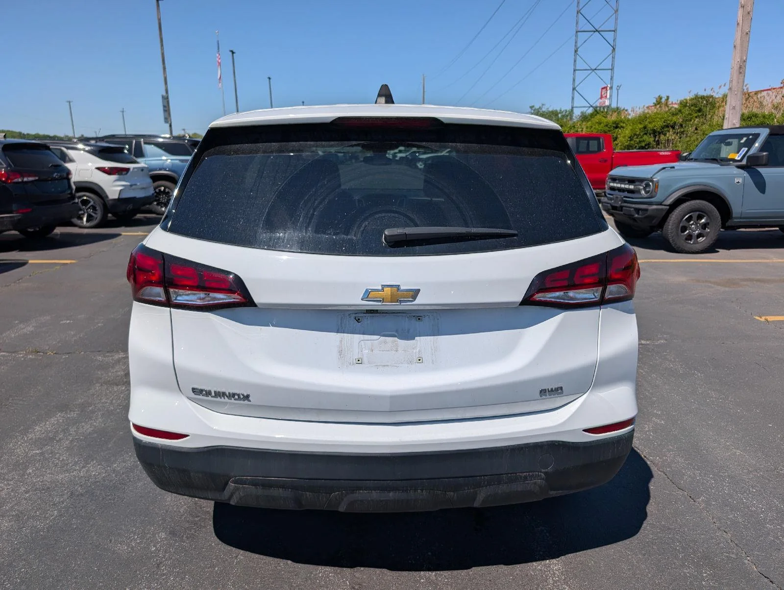 Used 2023 Summit White Chevrolet LS image 8