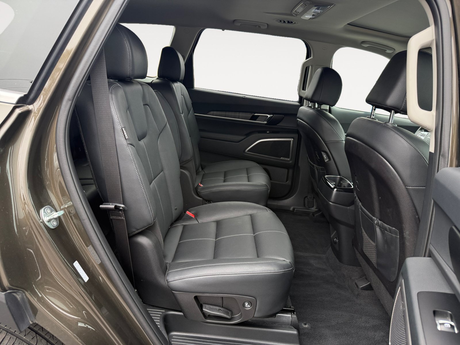 Certified Used 2025 Moss Kia EX image 18