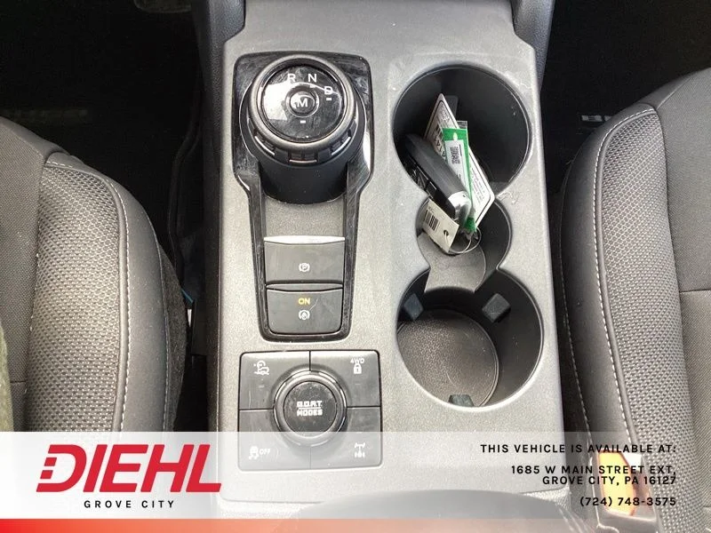 Used 2022 White Ford Badlands image 22