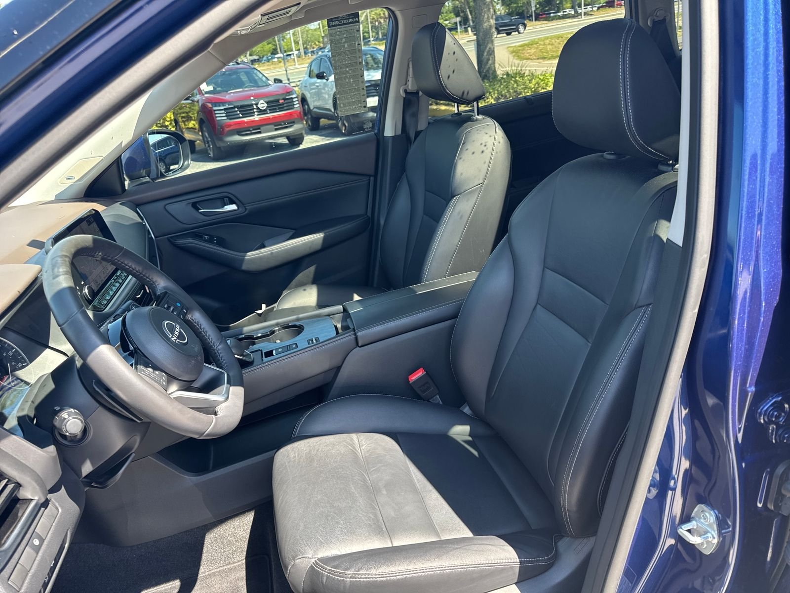 Certified Used 2023 Blue Nissan SL image 27