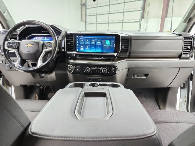 Used 2024 White Chevrolet LT image 26