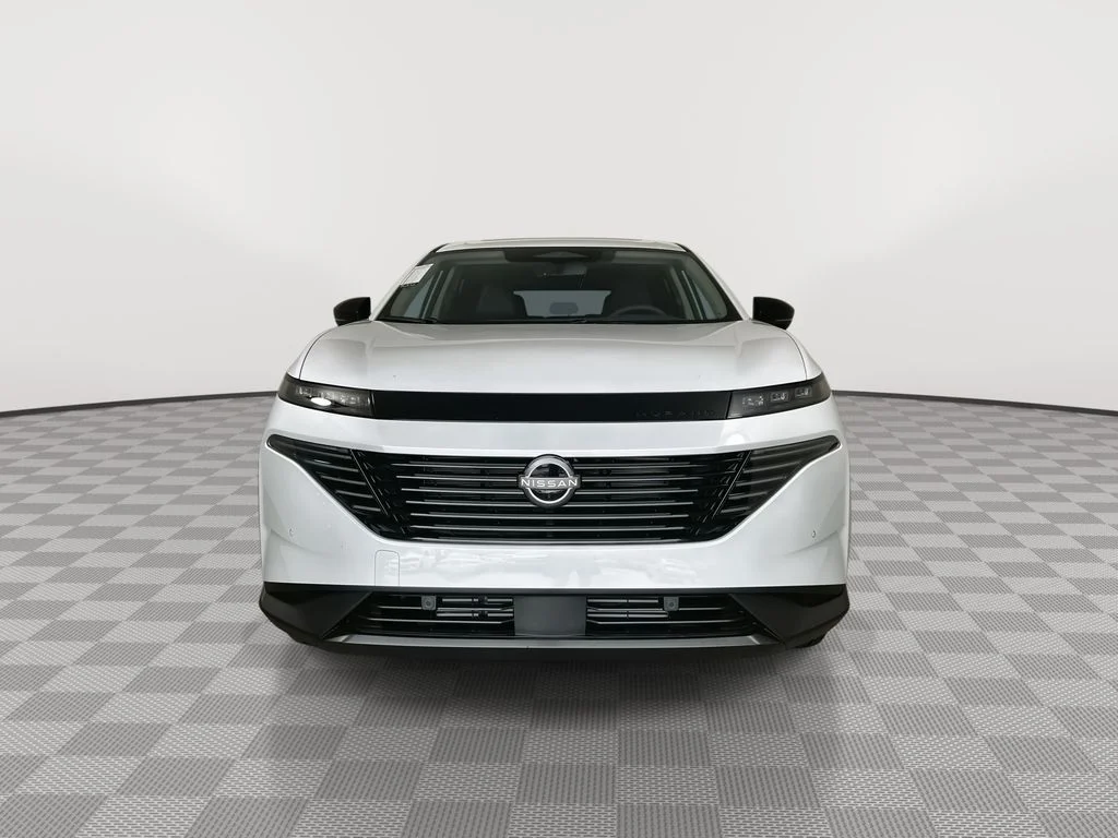 New 2026 White Nissan SL image 3
