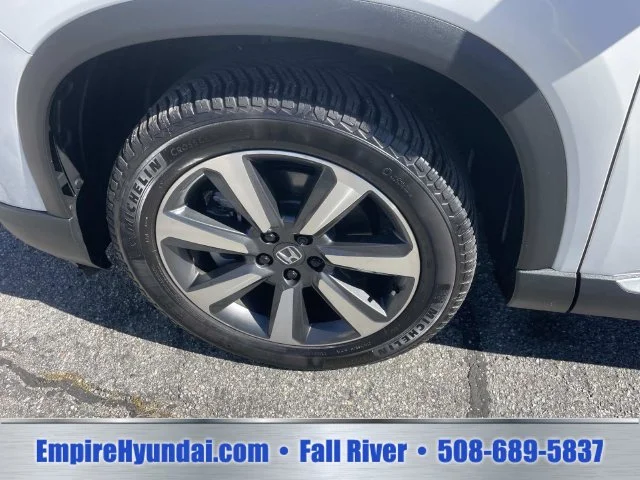 2023 Honda Pilot Touring - Photo 16
