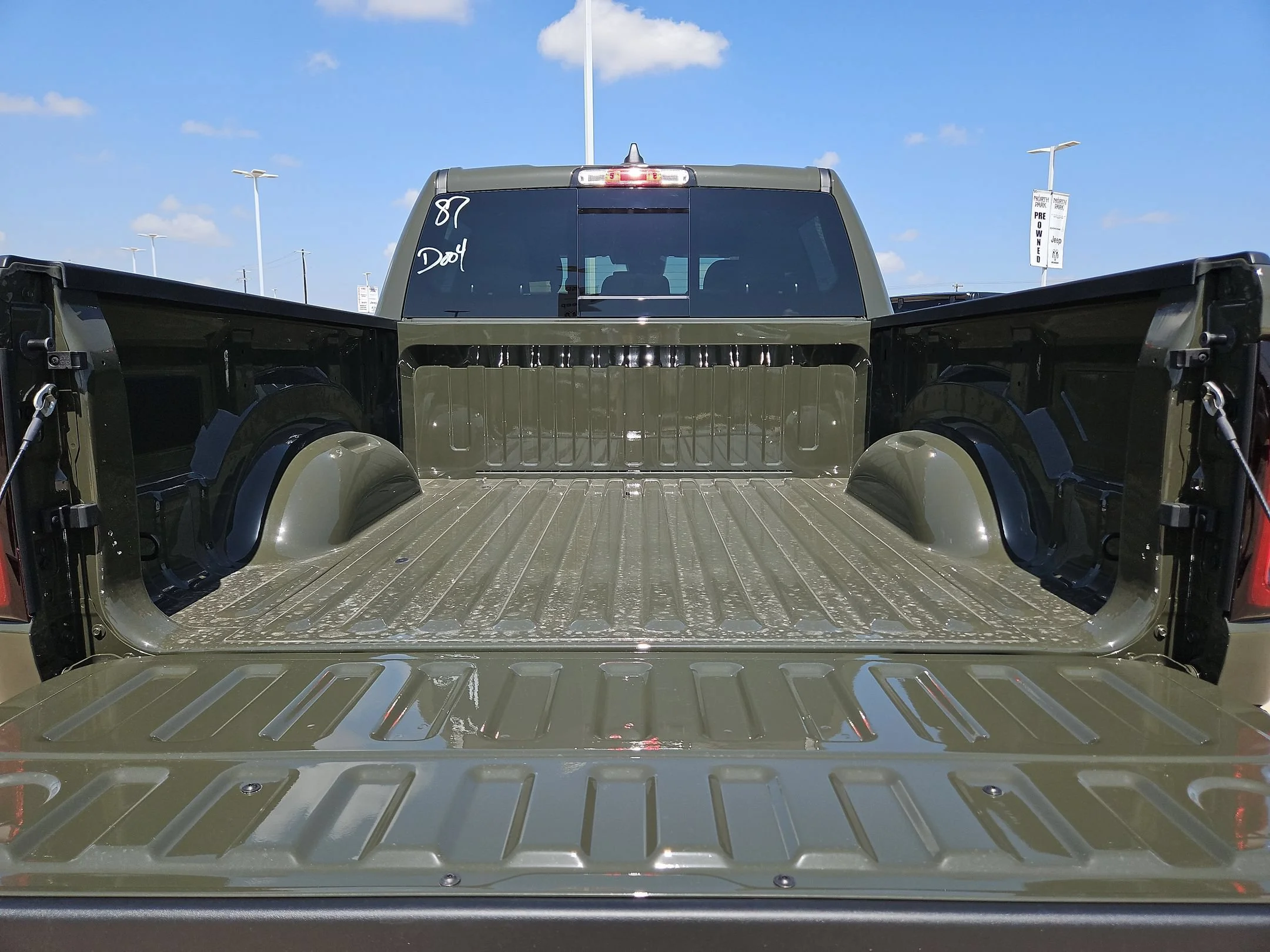 New 2027 Tank RAM Big Horn/Lone Star image 22
