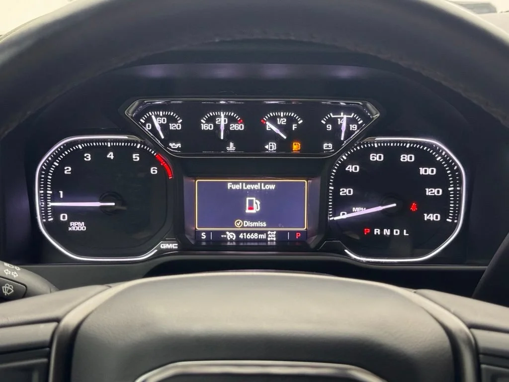 Used 2022 Onyx Black GMC AT4 image 20