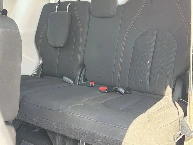 Used 2018 Red Chrysler Touring Plus image 19