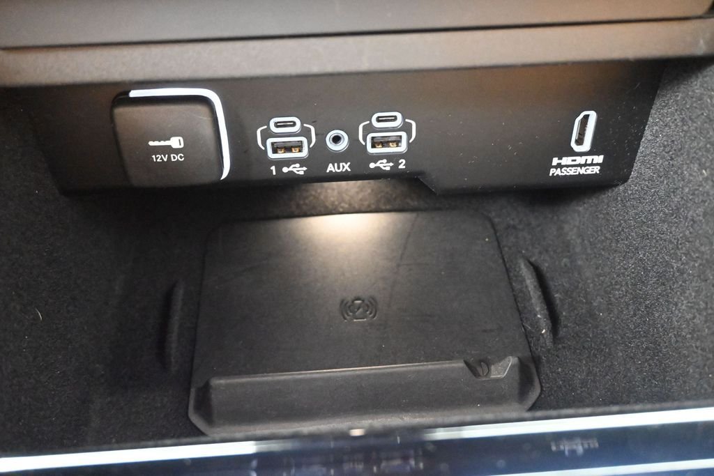 Used 2023 Black Jeep Series III image 3