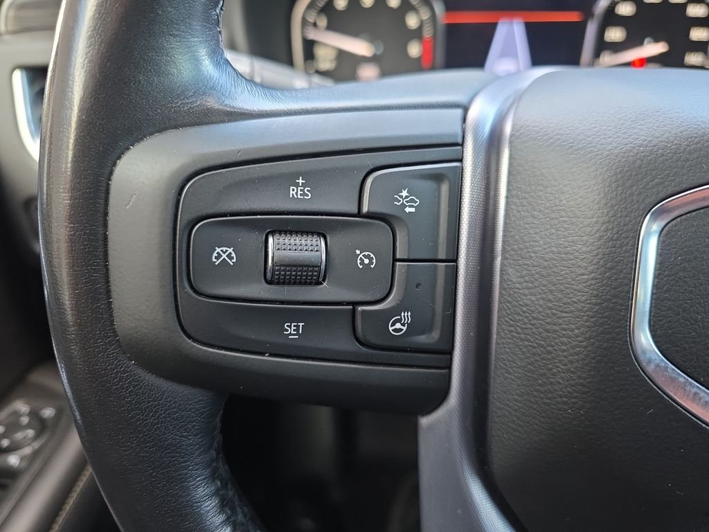 Used 2021 Black GMC SLT image 21