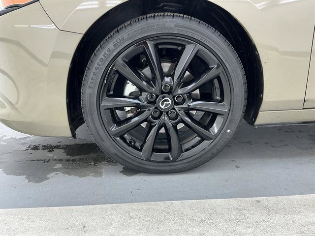 Certified Used 2025 Zircon Sand Metallic Mazda 2.5 Carbon Turbo image 18