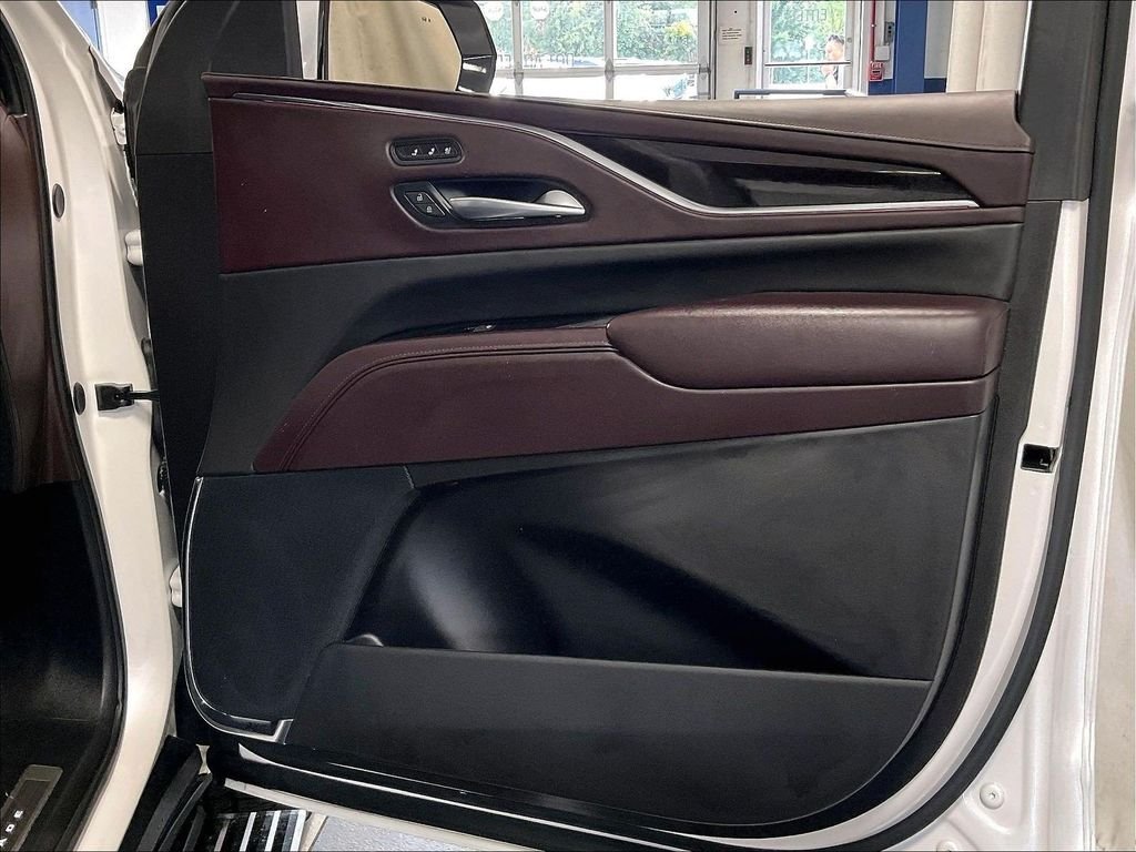 Used 2024 White Cadillac Sport Platinum image 12