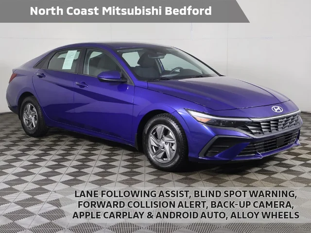2025 Hyundai Elantra SE