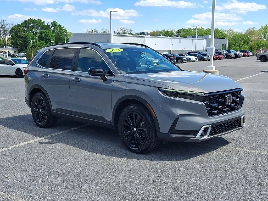 Used 2025 Gray Honda Sport Touring image 3