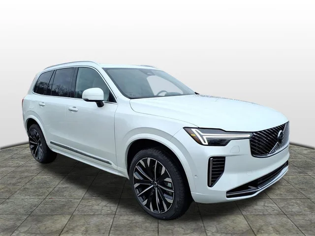 2026 Volvo XC90 Plus