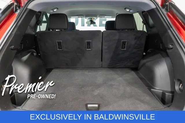 Used 2023 Red Chevrolet LT image 9