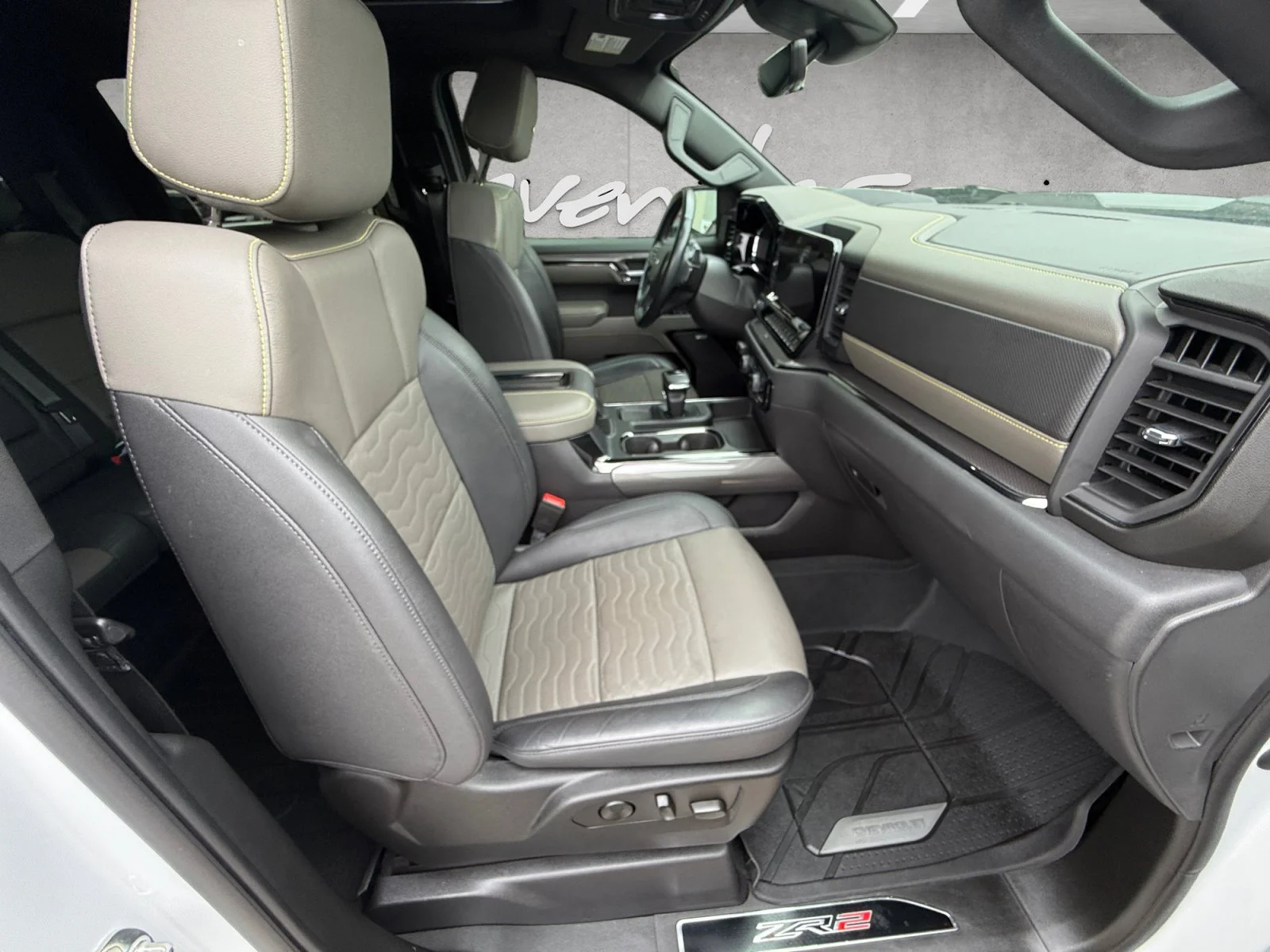 Used 2022 Summit White Chevrolet ZR2 image 24